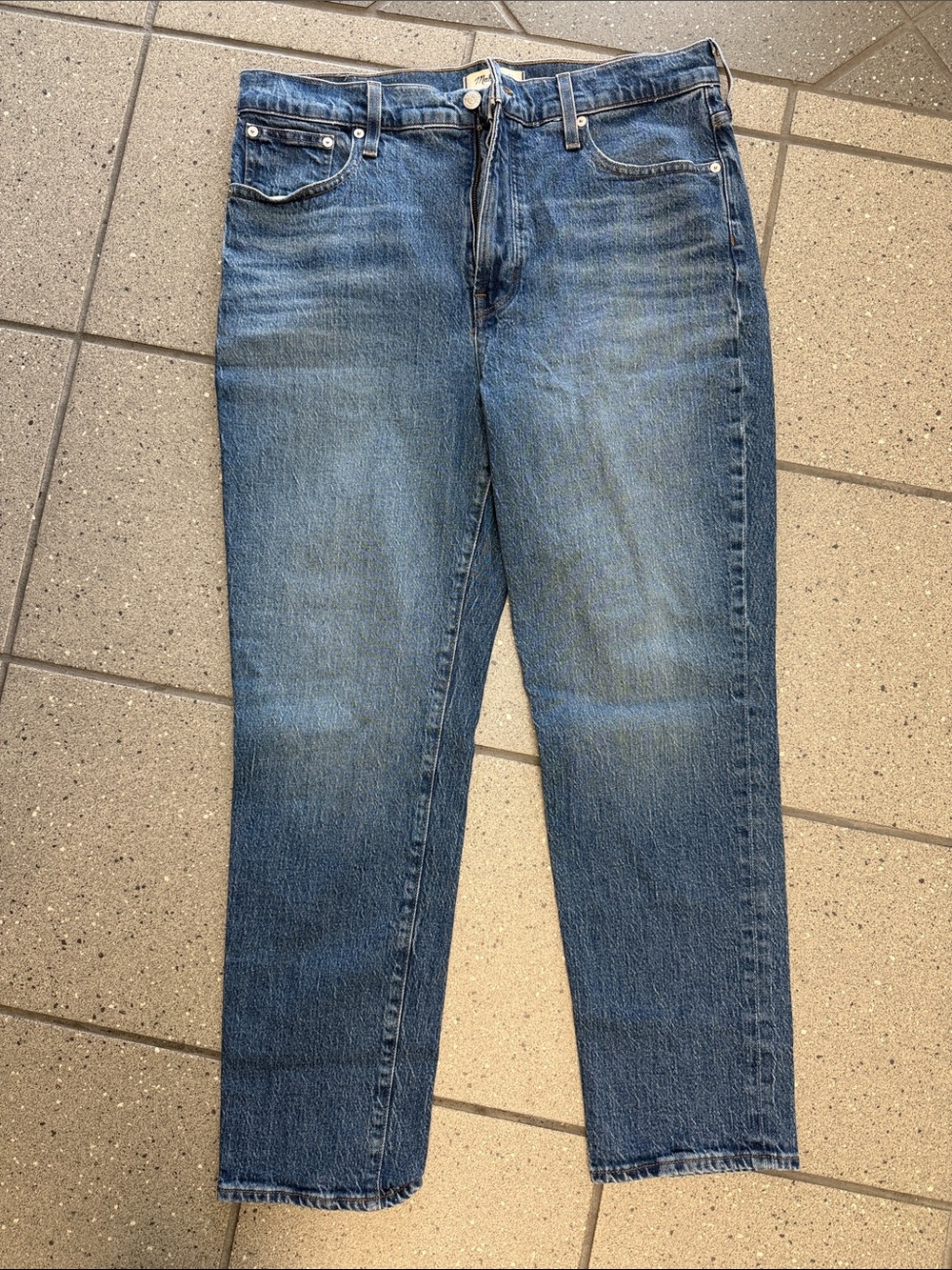 “The Perfect Vintage Jean” in size 31 from Madewell